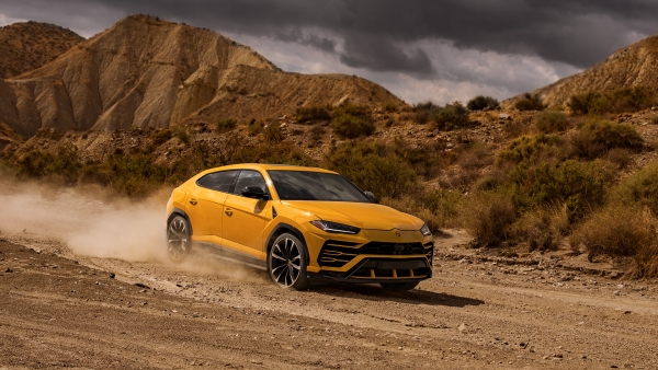 Lamborghini URUS