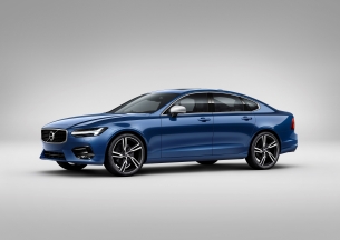 Volvo Cars presenta i modelli sportivi S90 e V90 R-Design