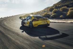 La nuova Porsche 718 Cayman GT4 Clubsport