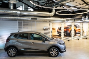 Il rinnovo della gamma crossover Renault si completa con CAPTUR SPORT EDITION
