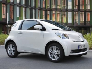 Toyota iQ - citycar 3 porte