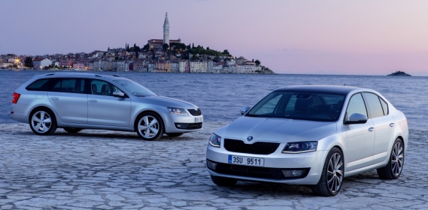 Contenuti high-tech per ŠKODA OCTAVIA:  1.0 TSI e moderno assetto DCC